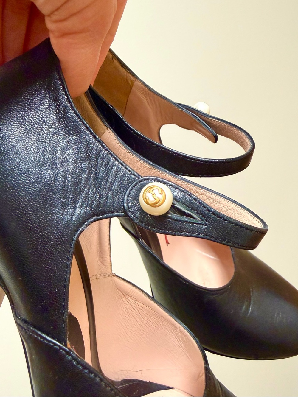 GUCCI ⚜️ Lesley Mary Jane Malaga Kid Leather Pumps - Picture 8 of 9